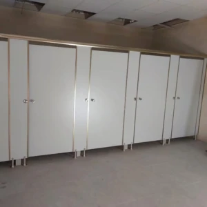 الواح فينوليك HPL عمق 120 سم